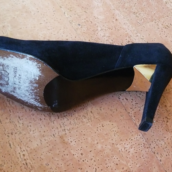 Vintage Stuart Weitzman Suede Pumps - Picture 3 of 6